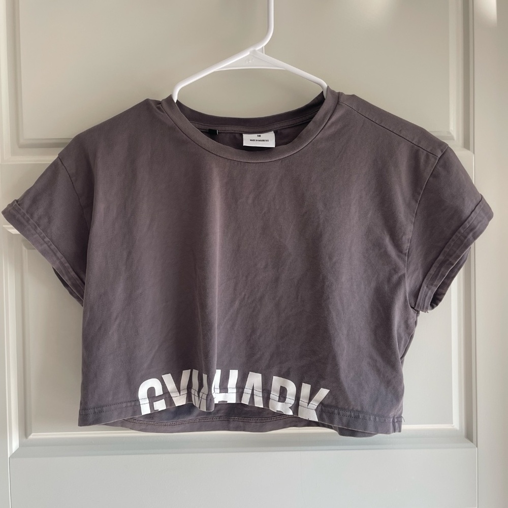 GymShark Short Sleeve CropTop